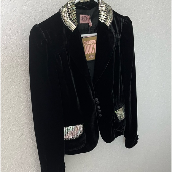 Woman’s Juicy Couture 
Black Velvet Blazer - Picture 2 of 9